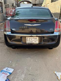 کرایسلەر 300